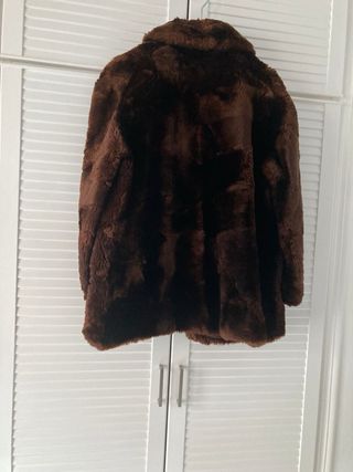 Chaquetón marrón clásico vintage