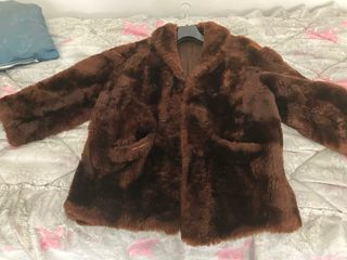 Chaquetón marrón clásico vintage