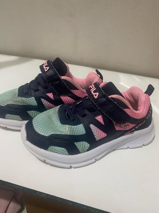 Zapatillas Fila niña Talla 27