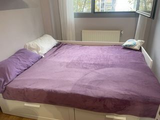 Diván blanco con 2 cajones y 2 colchones