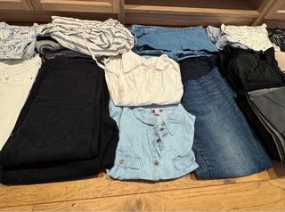 Pacchetto di abbigliamento premaman del valore di oltre 280€