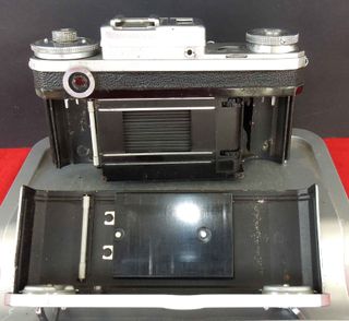 1676-Cámara KIEV IV - con 2./52 mm - de telémetro