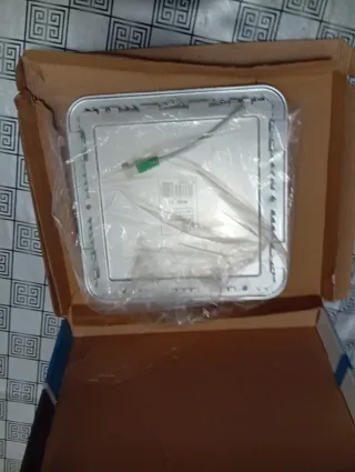 Foco LED Cuadrado Plata