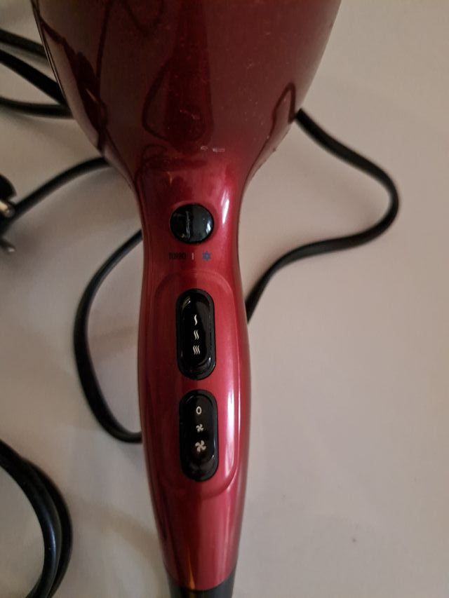 Secador de pelo Remington Silk Rojo