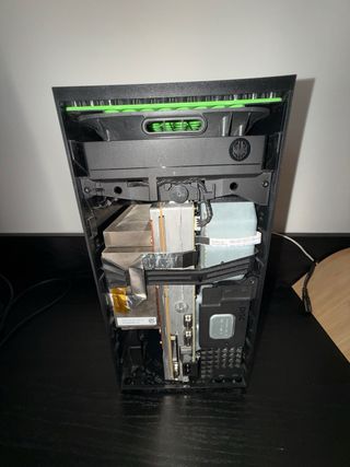 Xbox Series X completa di accessori