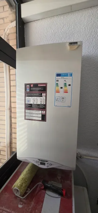 Caldera Ariston Cares Premium 24 EU