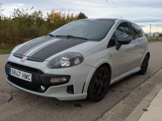 Abarth Punto Evo 2013