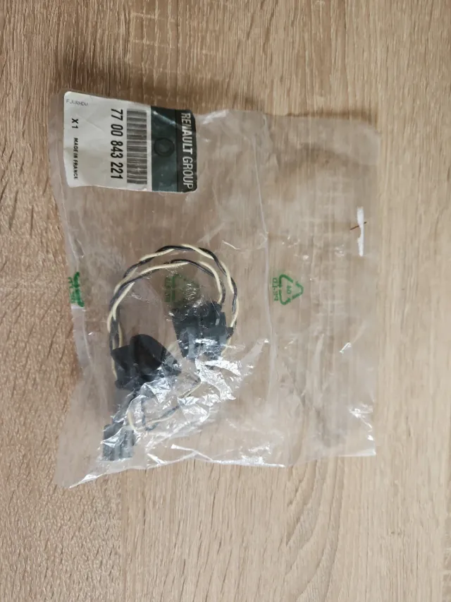 Botones Claxon Renault 7700843221