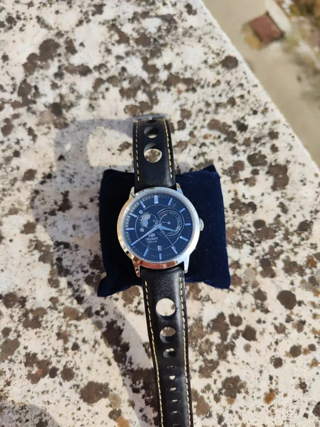 Reloj Orient Sun and Moon automático