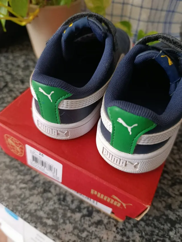Zapatillas Puma niño, talla 25