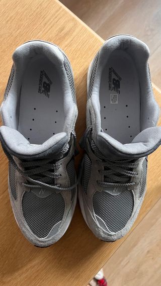 New Balance 2002R Gris