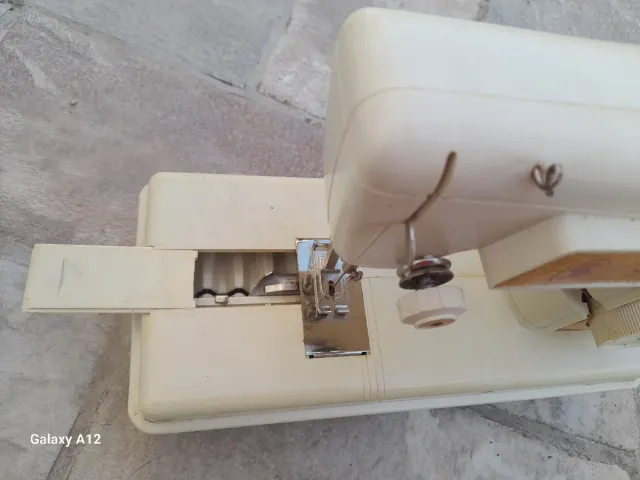 Macchina da cucire Singer per bambini