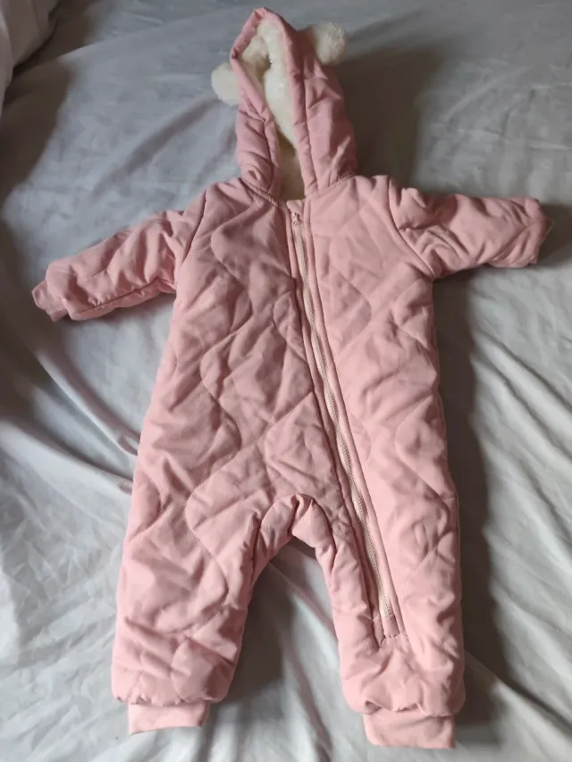 Abrigo rosa acolchado niña 12 meses