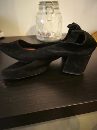 Zapatos salón & Other Stories negros