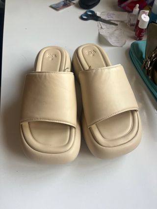 Sandalias ZARA Beige Talla 39