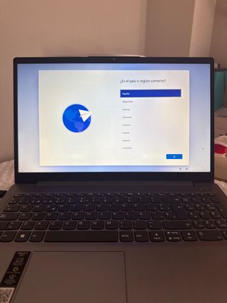 Portátil Lenovo IdeaPad 3 Gris