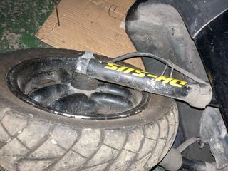 Horquilla, llantas, reenvío y eje Axis