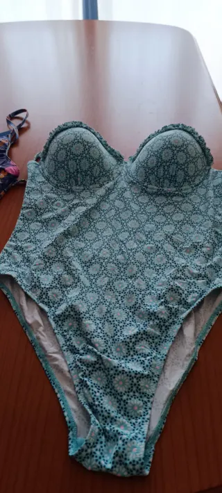 Bañador y Bikini Estampado