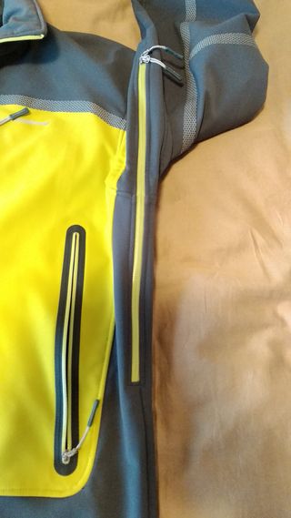 Chaqueta Softshell TRANGO TRX. Talla L