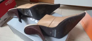 Zapatos Mustang Beige Talla 36