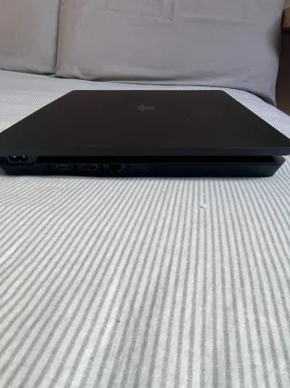 PS4 (PlayStation 4) Negra