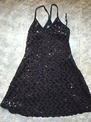 Vestido negro lentejuelas tirantes