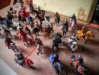 Guida i soldati a cavallo