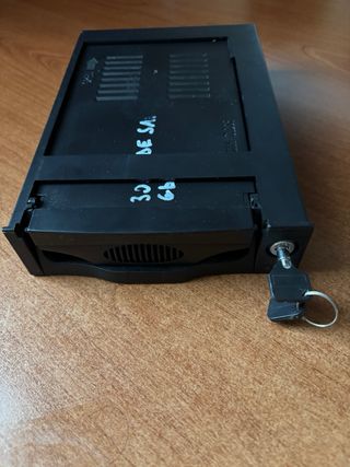 Case per Hard Disk 3.5 SATA per pc fissi