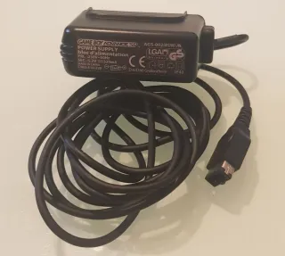 Cargador Game Boy Advance SP AGS-002