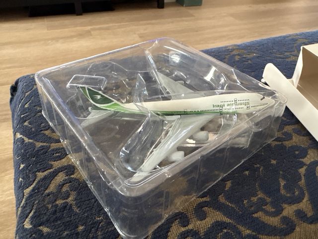Maqueta Avión Iraqi Airways 1:500 Jumbo