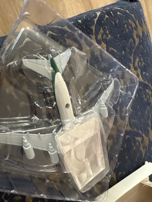 Maqueta Avión Iraqi Airways 1:500 Jumbo