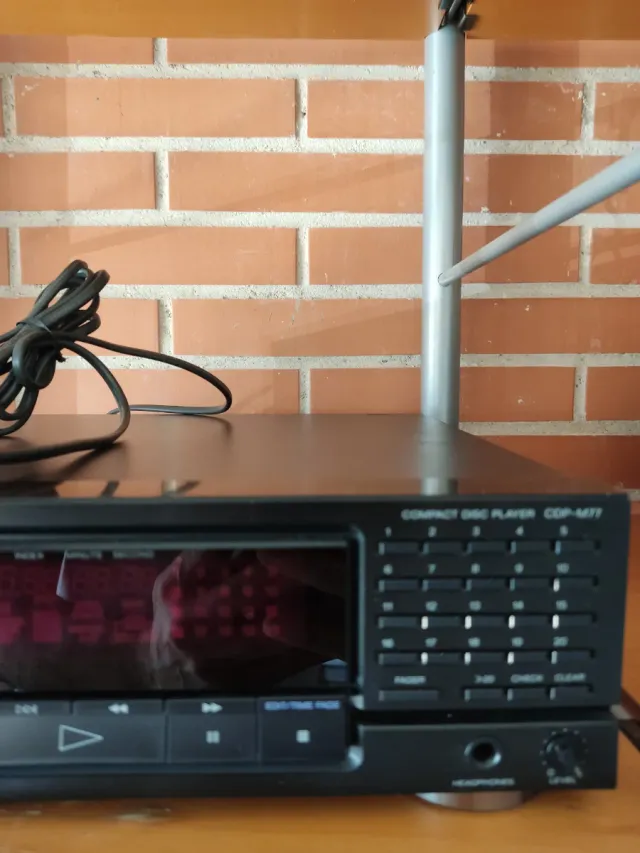 Sony CDP-M77 Reproductor CD