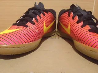 Zapatillas Nike Fútbol Sala Talla 34