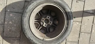 Llantas Nissan Sunny