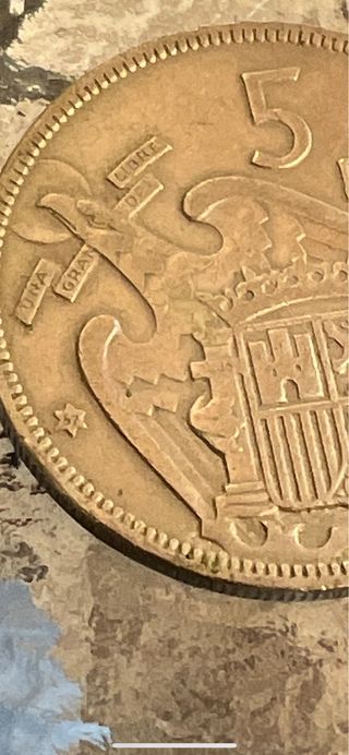 Moneda 5 Pesetas Libre Una Gran