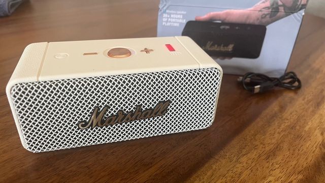 Altavoz Marshall Emberton Beige/Dorado