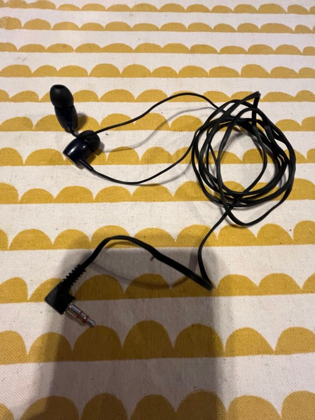 Auriculares negros