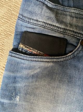 Pantalón vaquero Diesel azul