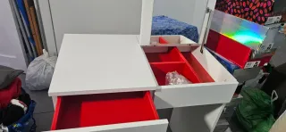 Armadietto per gioielli bianco