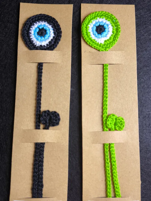 Marcapáginas ganchillo.