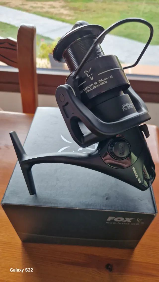 Carrete de pesca Daiwa 10000FD