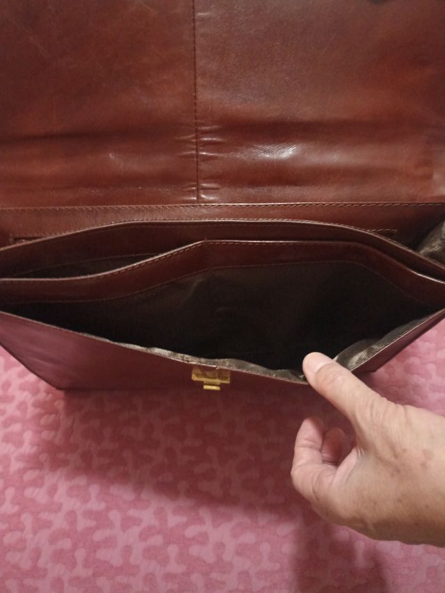 Cartera de piel para documentos