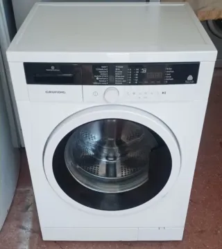 Lavadora GRUNDIG de 8 kg con Garantía.