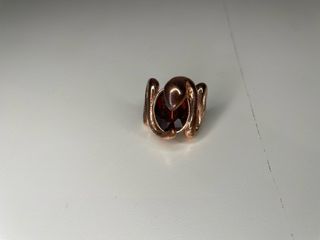Anillo Bisutería Serpiente con Piedra Roja
