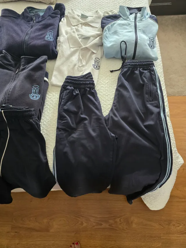 Ropa colegio Inmaculada Algeciras