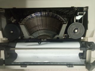 Máquina de escribir antigua