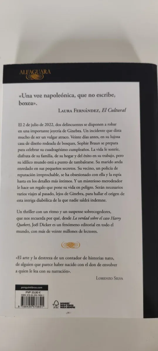 Libro Joël Dicker Un animal salvaje