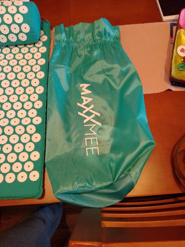 Colchoneta de masaje con almohada Medidas 40x60cm