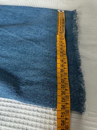 Lote Vaquero Ancho y Sudadera Levi's