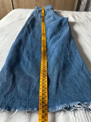 Lote Vaquero Ancho y Sudadera Levi's